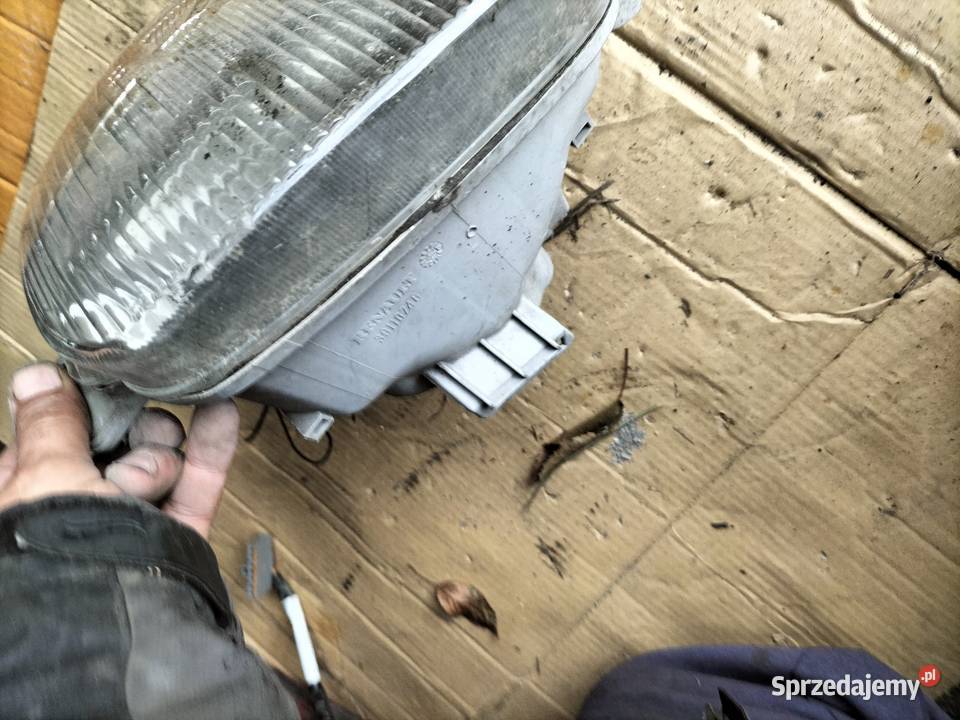 LAMPA PRZÓD PRZEDNIA TWINGO Części samochodowe Kamień-Kolonia