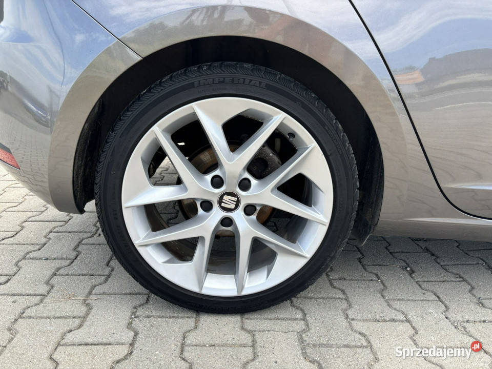 Seat Leon Oryginalny lakierNawigacjaLedyPDC Przyszowice