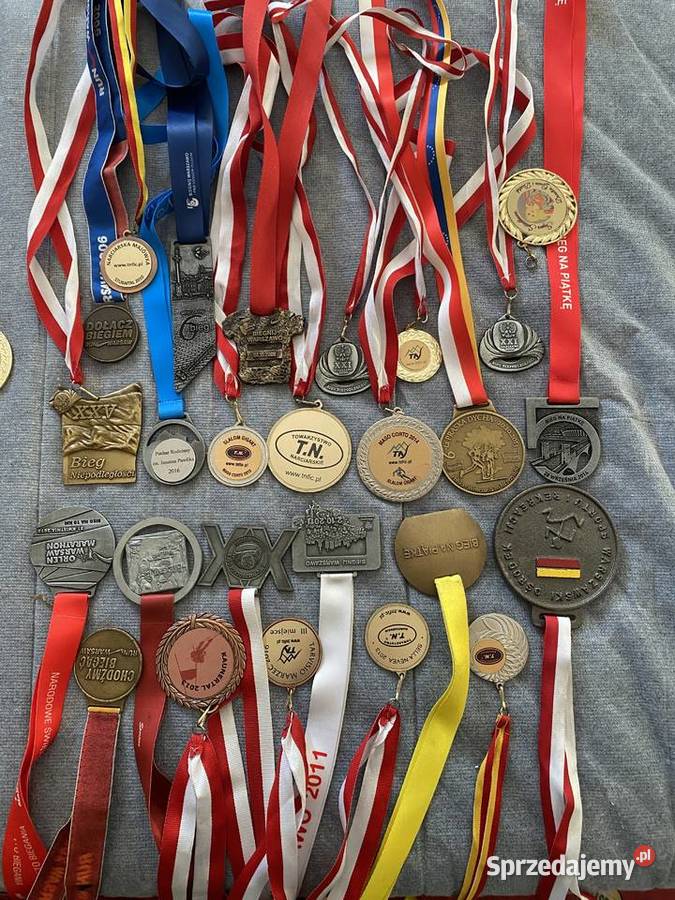 Medale sportowe różne 70 sztuk