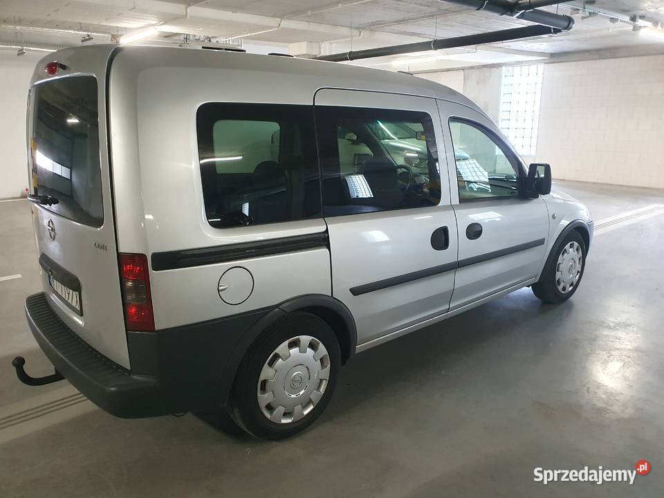 Opel Combo osobowy 2010rklima manualna Warszawa