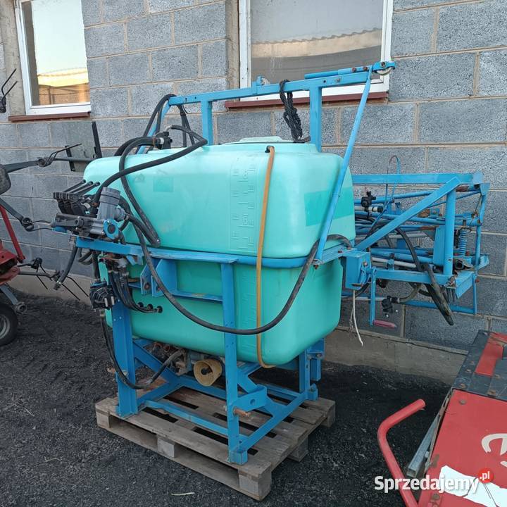 Opryskiwacz Berthoud Auto 800l Słupca
