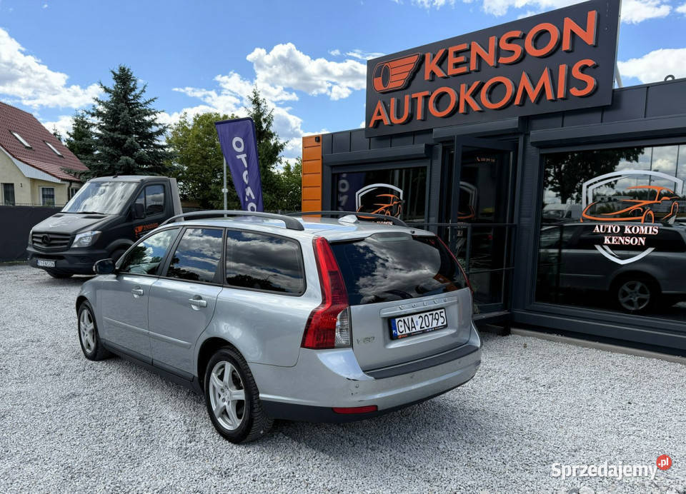 Volvo V50 Klimatyzacja Czujniki cofania Zadbany garażowany Bydgoszcz sprzedam