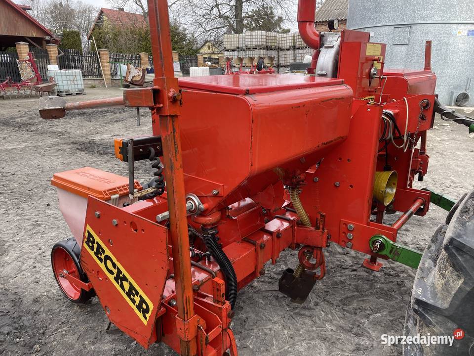 Siewnik do kukurydzy BECKER Rolnictwo Lublin