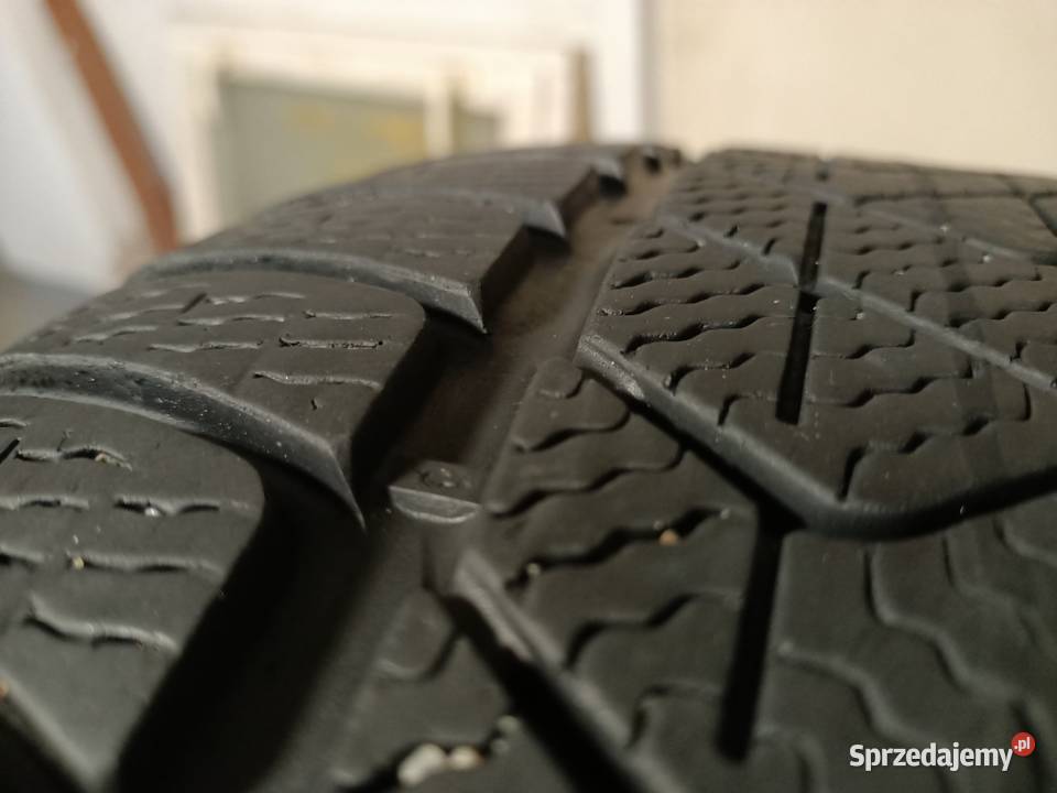 Opony 2455019 Pirelli runflat BMW Rzeszów