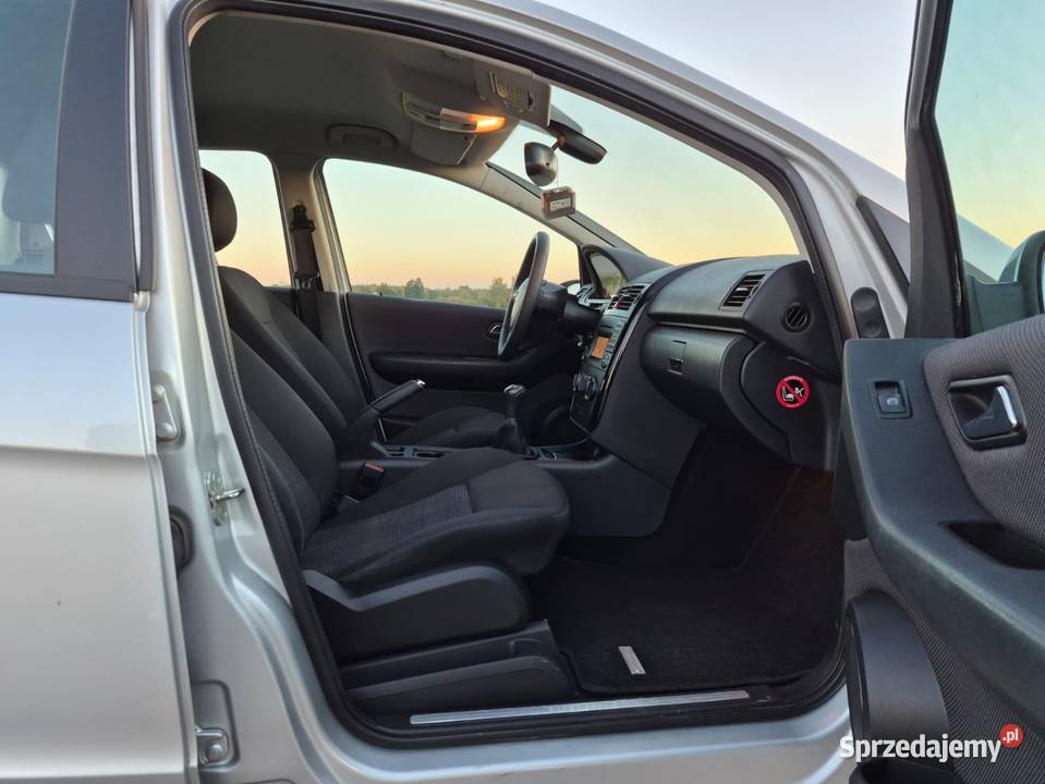 Mercedes a 160 blueefficiency 10r lift światła przeciwmgielne