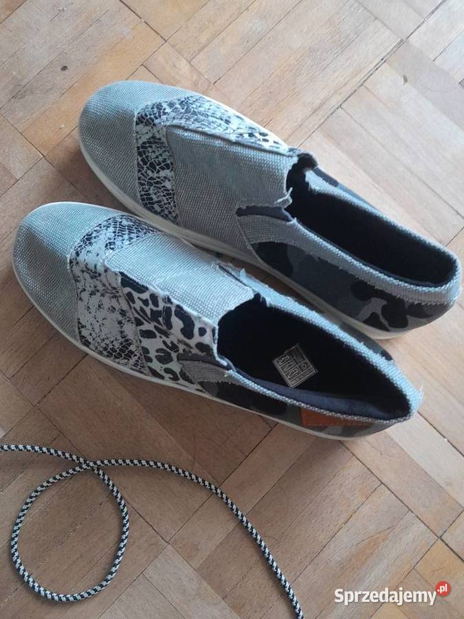 Buty na wiosnę lato Darłowo