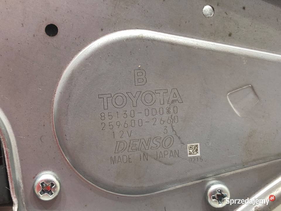 SILNIK WYCIERACZEK TYŁ TOYOTA YARIS III