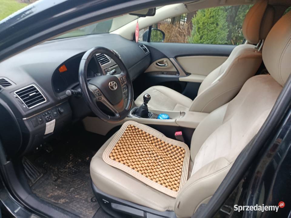 SPRZEDAM TOYOTĘ AVENSIS D4D DISEL Konin