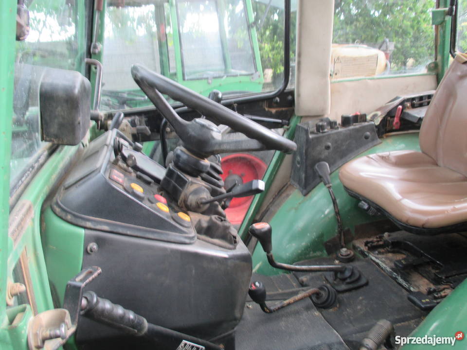 Ciągnik sadowniczy Fendt 203 i international 474 Ciągniki Wojciechów