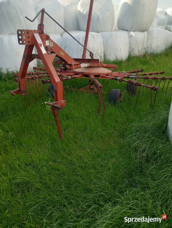 Sprzedam zagrabiarkę fella nieuszkodzony Adamów
