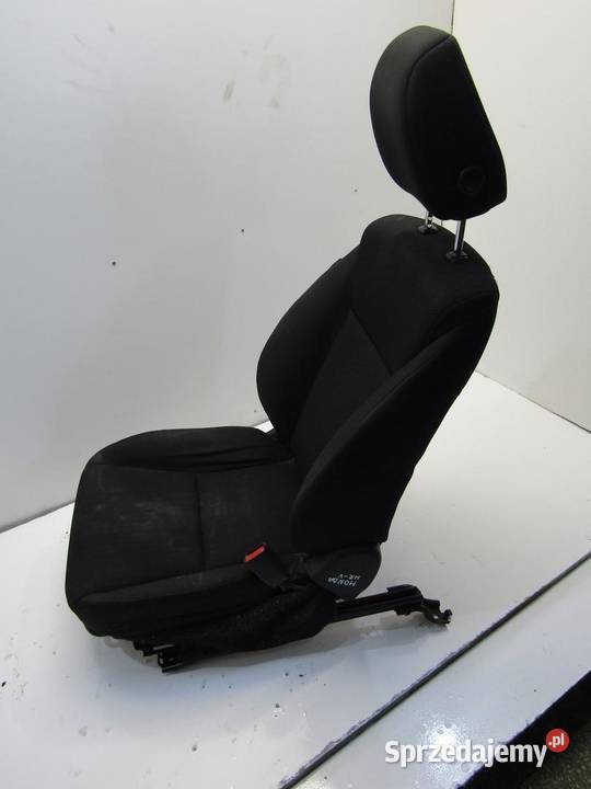 FOTEL PRZEDNI PRAWY PASAŻERA HONDA HRV II sprzedam