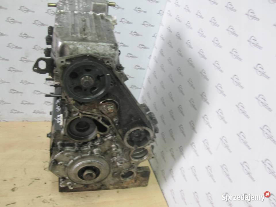ISUZU TROOPER 30 D 4JX1 160 02r 207 Silnik
