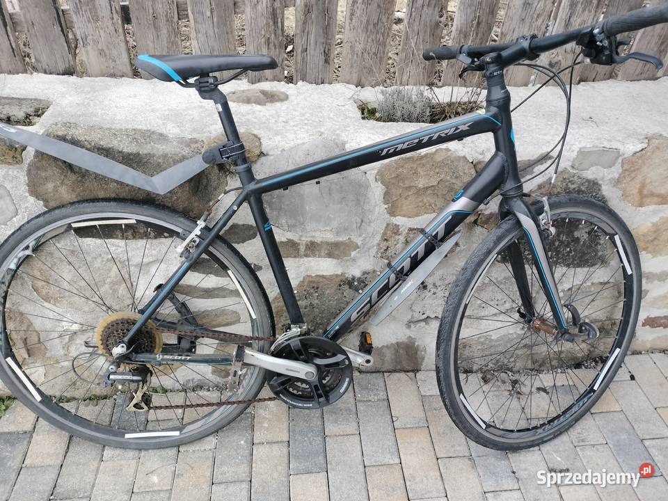 Scott metrix czarny rower miejski męski kola 28