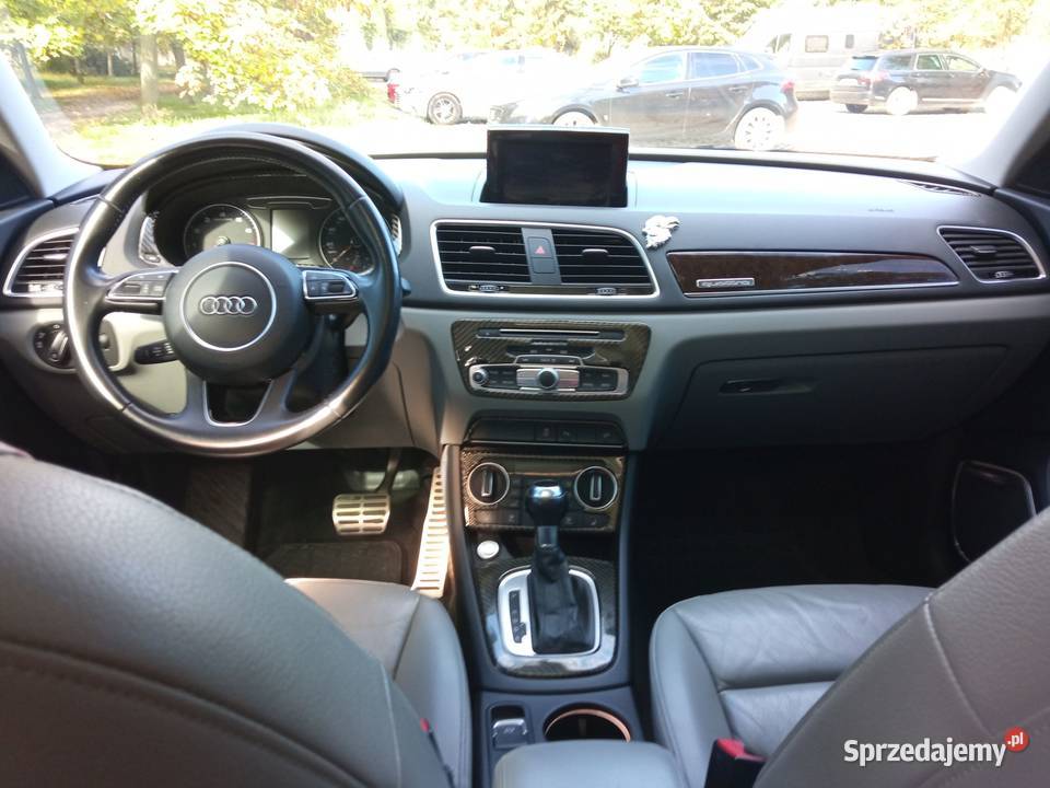 Audi Q3 SLINE QUATTRO 20 benzyna 211 2016r Q3 Łódź
