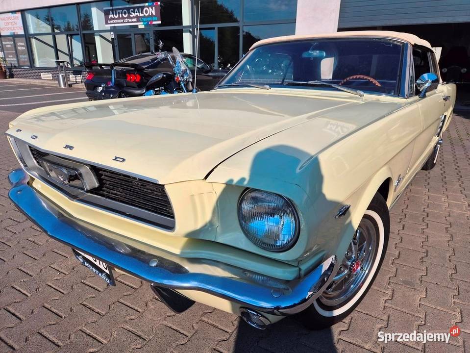 piekny ford Mustang v8 302 piekny stan Chrzanów
