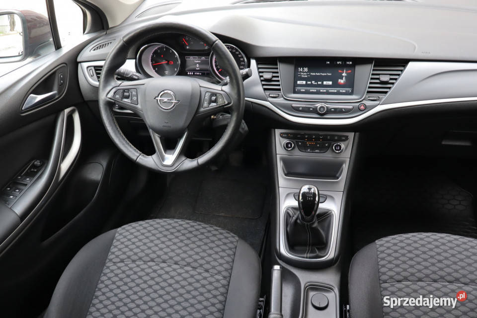 Opel Astra 14 T Hatchback Astra Zabrze