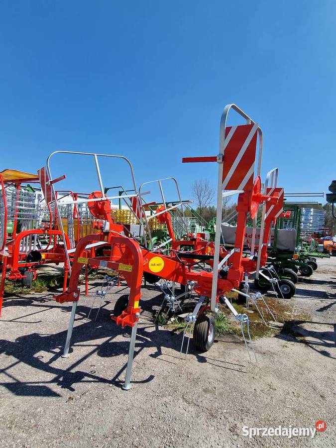 Przetrząsacz karuzelowy 4wirnikowy 52m JARMET Kielce