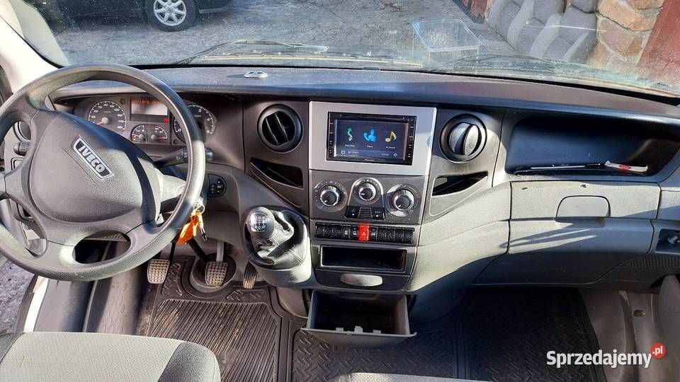 IVECO 35S13 23 Diesel 2014r 7osobowy Suchedniów