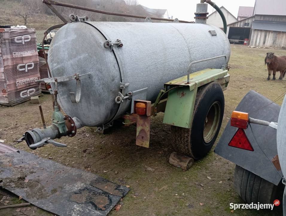 Beczkowóz szambiarka świętokrzyskie Wszachów