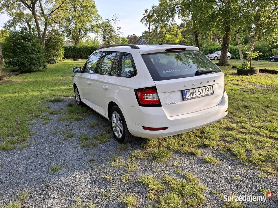 Skoda Fabia z gwarancją producenta do 012026 sprzedam