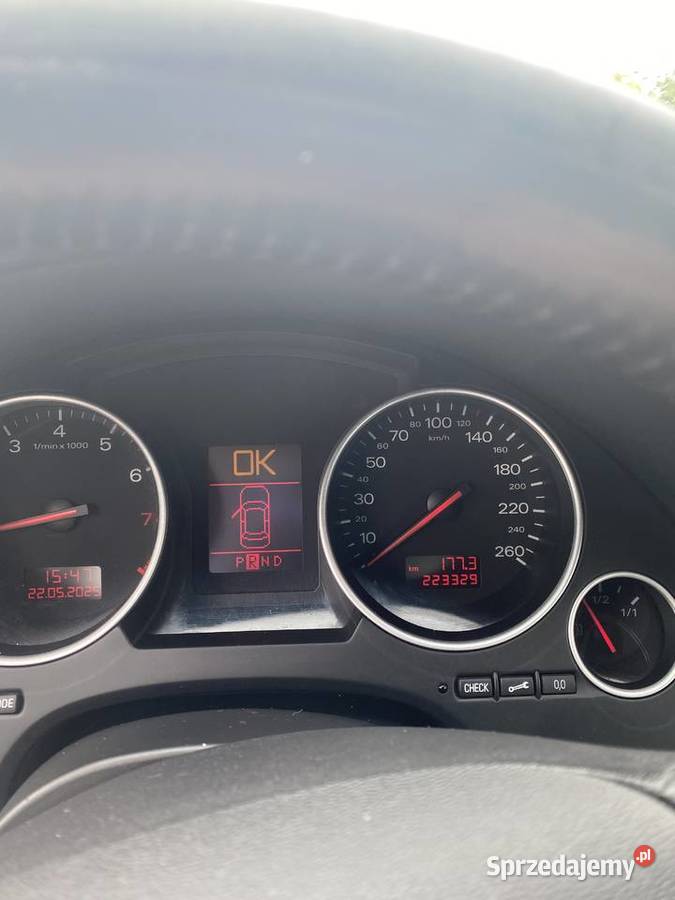 Audi A4 cabrio 24 v6 benzyna A4 Opole sprzedam