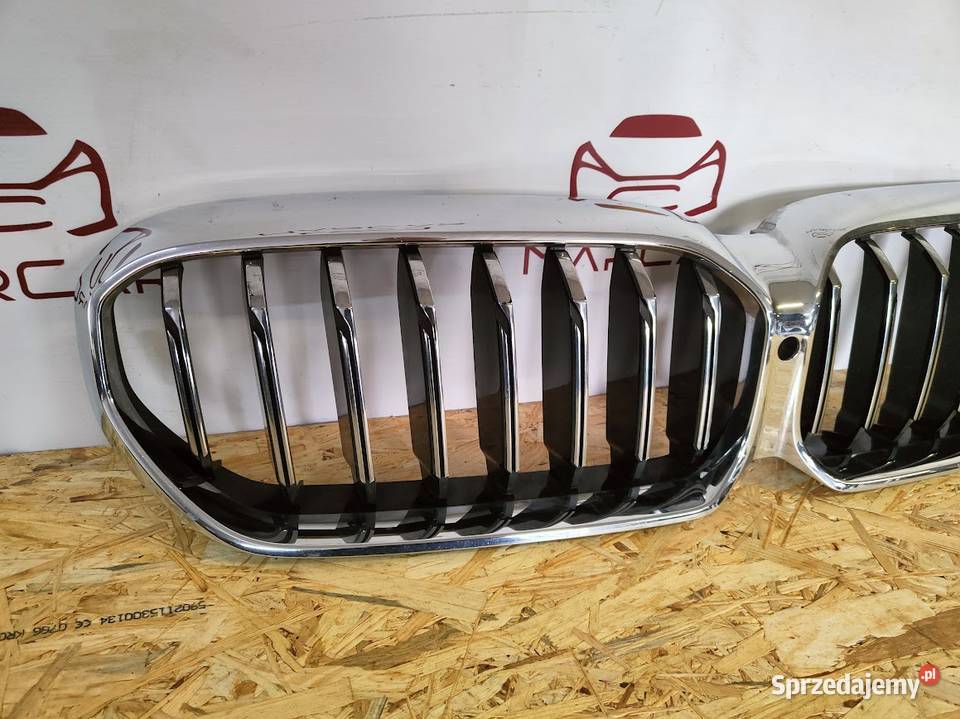 Grill Atrapa BMW 5 G30 G31 Lift LCi 18517811 osobowe Pleszew
