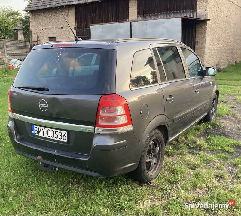 Opel zafira 2010 bezwypadkowy bogate wyposażenie Koziegłowy