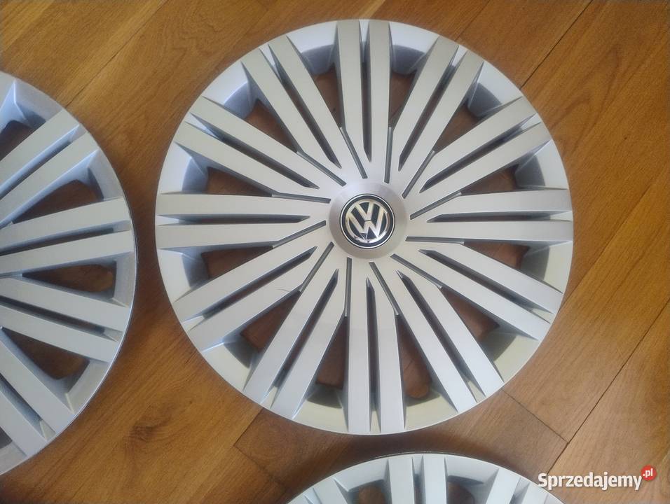 Kołpaki VW POLO V LIFT 6C 2014 KPL 15 6C0601147A Kołpaki Ślesin