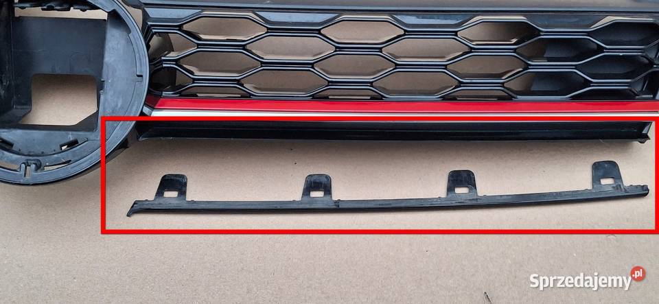 VW GOLF 7 VII GTI GRILL ATRAPA EMBLEMAT Bieleń