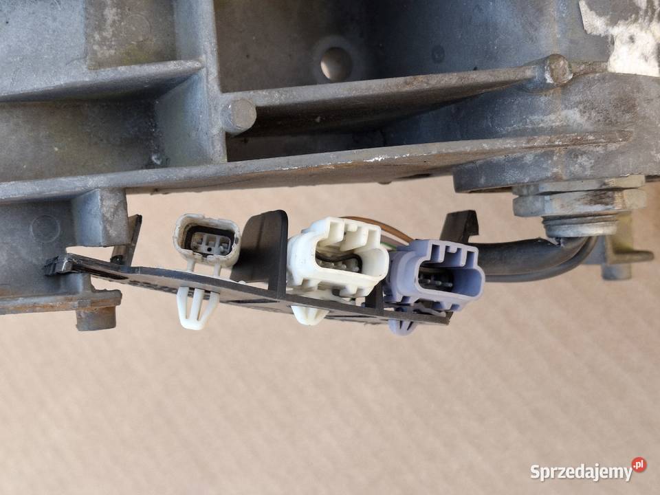 IVECO STRALIS EUROCARGO LUSTERKO ZEWNĘTRZNE LEWE Bieleń