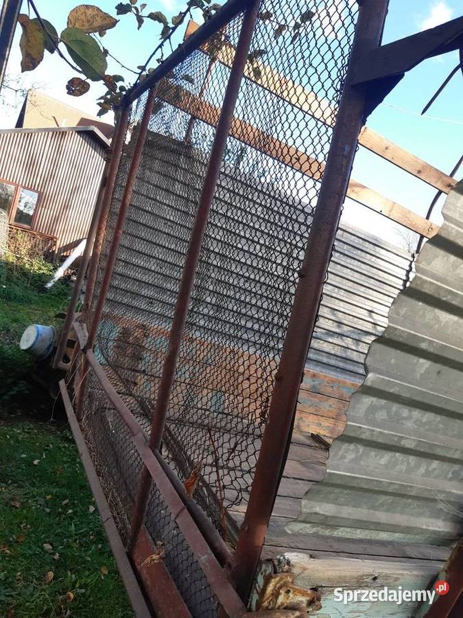 Przyczepa samozbierająca nieuszkodzony Konina