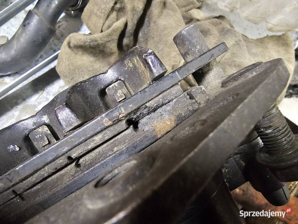 Suzuki GS 500 zacisk przód przedni GS500 hamulec Jelenia Góra
