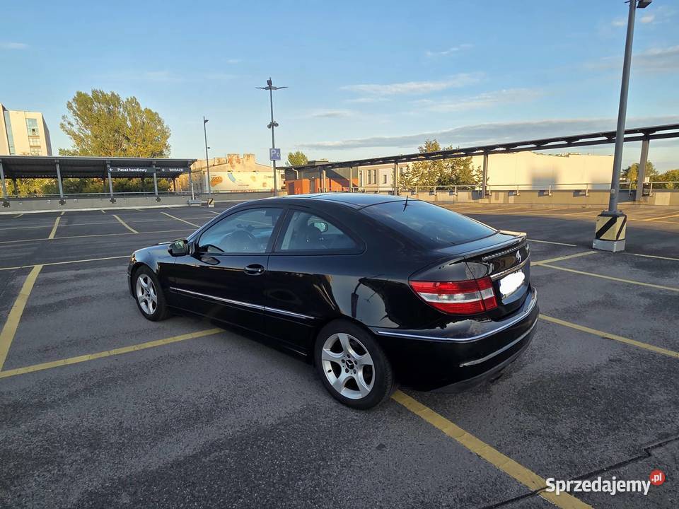Sprzedam Mercedes Clc 18 kompressor MAŁY CLC