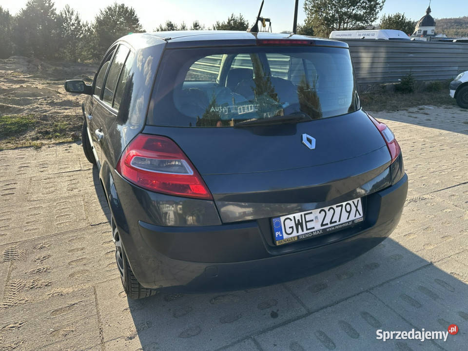 Renault Megane BenzynaKlimatronikTempomat8 światła przeciwmgielne