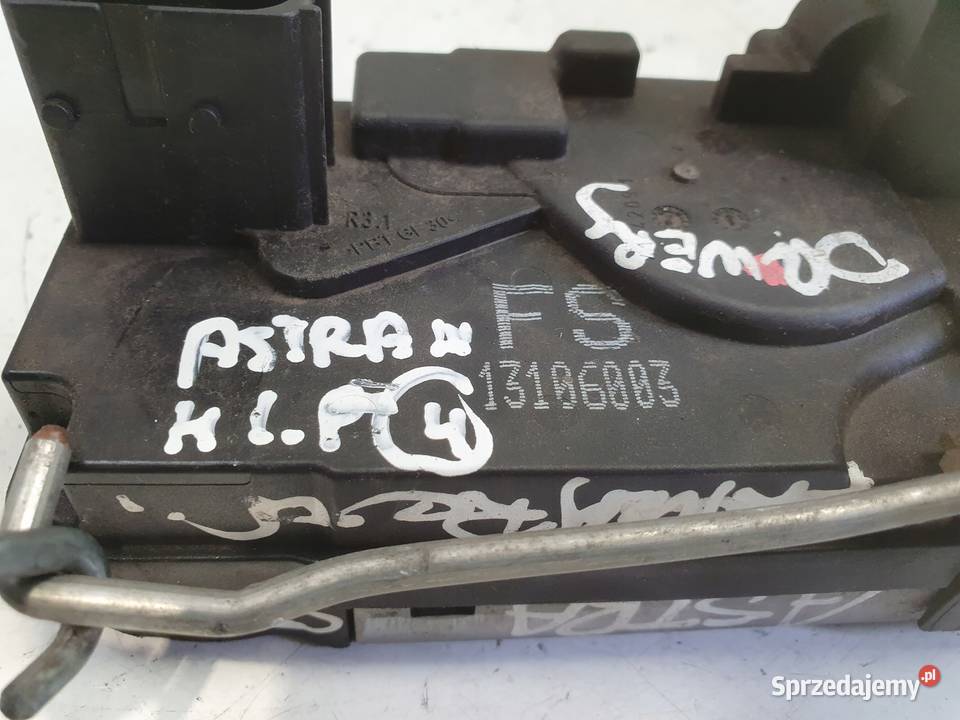 Opel Astra H ZAMEK DRWI Prawy tył pasażera Rudka