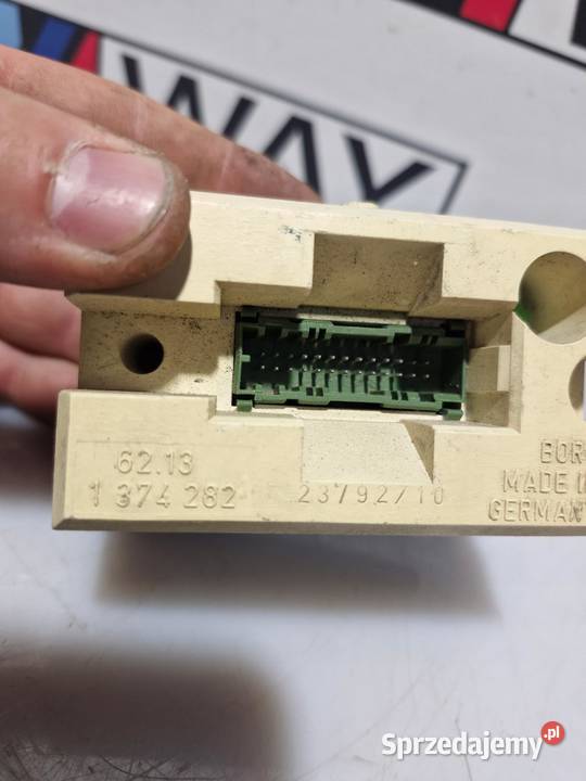 BMW E32 E34 ZEGAREK ANALOGOWY WYŚWIETLACZA osobowe dolnośląskie