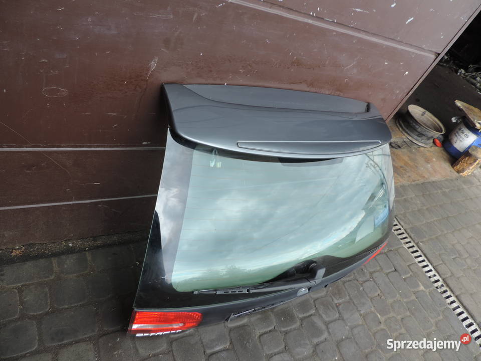 VOLVO V40 I FL TYLNA KLAPA BAGAŻNIKA 34722