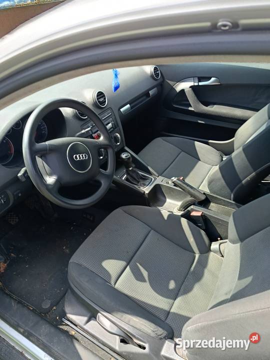 Audi A3 8P 2004 części samochodowe