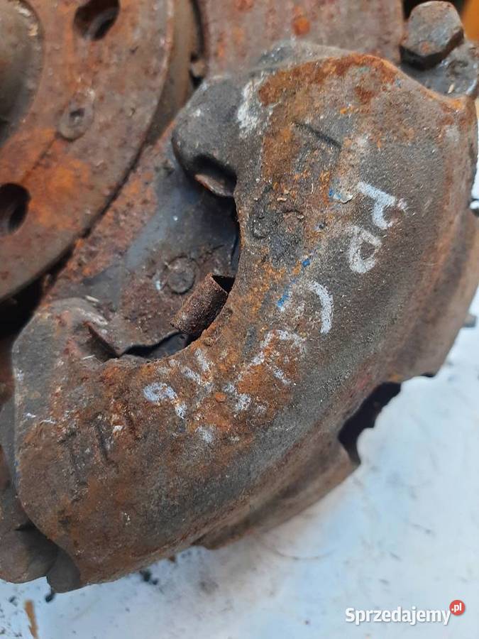 Golf 4 16 16V piasta zwrotnica prawa Ksawerów