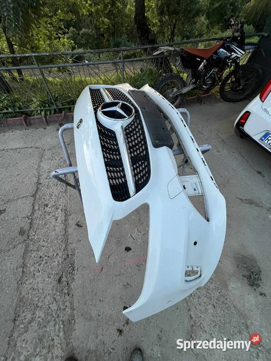 Zderzak przedni Mercedes CLA AMG 20152016 małopolskie