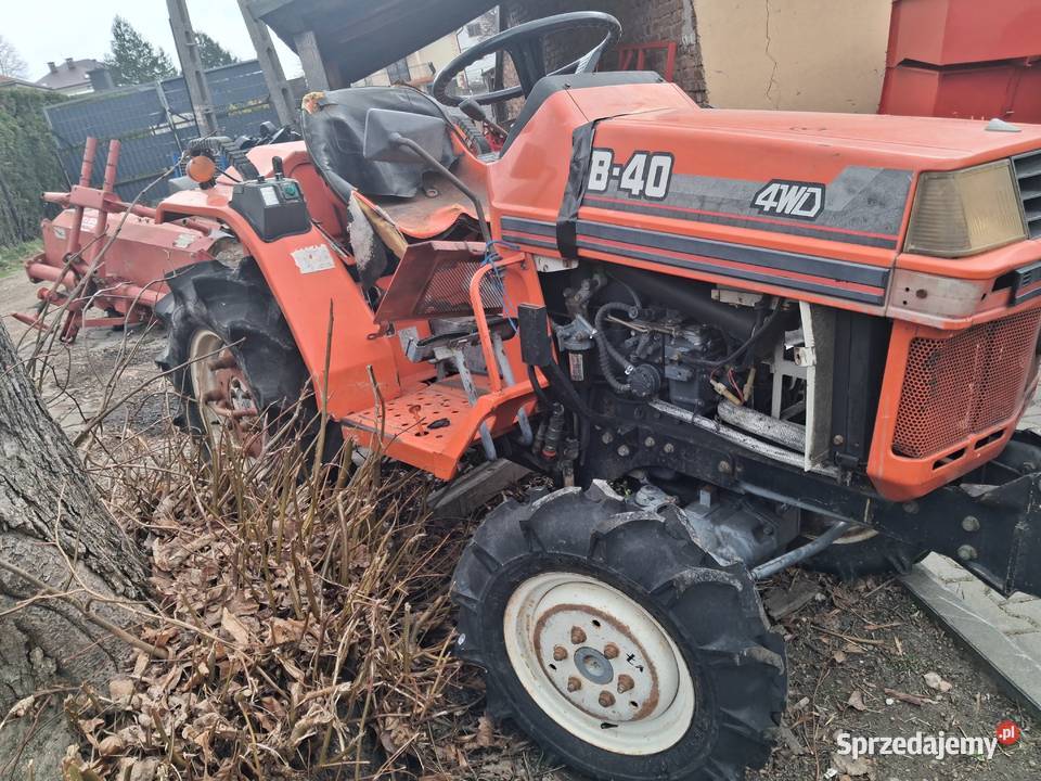 Kubota B40 4x4 uszkodzona Konary