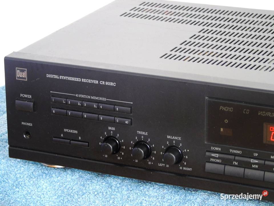 Wzmacniacz z radiem Dual CR900 pilot mocny i Jasło sprzedam