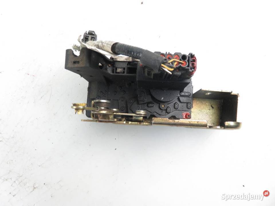 ZAMEK KLAPY FORD TRANSIT V 2000 YC15V43288FL osobowe Zamki, wkładki i kluczyki