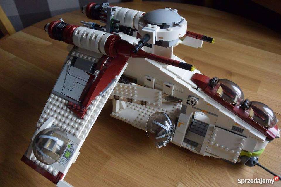 LEGO STAR WARS 75021 Republic Gunship Z95 Łódź
