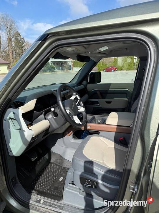 Land Rover Defender 7 osobowy mild hybrid nieuszkodzony sprzedam