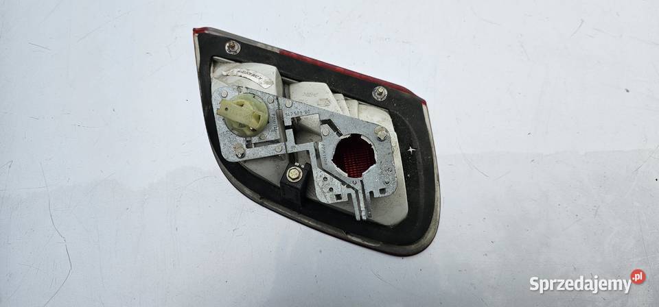 Lampa klapy lewy tył mercedes clk w208 wielkopolskie Zbąszyń sprzedam