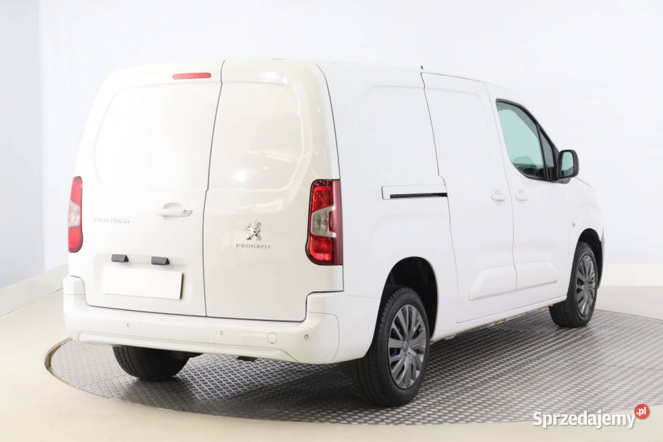 Peugeot Partner 15 BlueHDi pełny VAT sprzedam