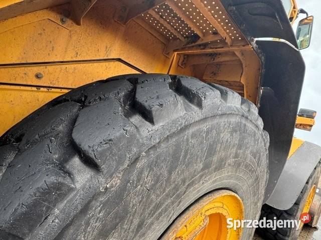 Ladowarka kolowa VOLVO 120 E tez Leasing maszyny