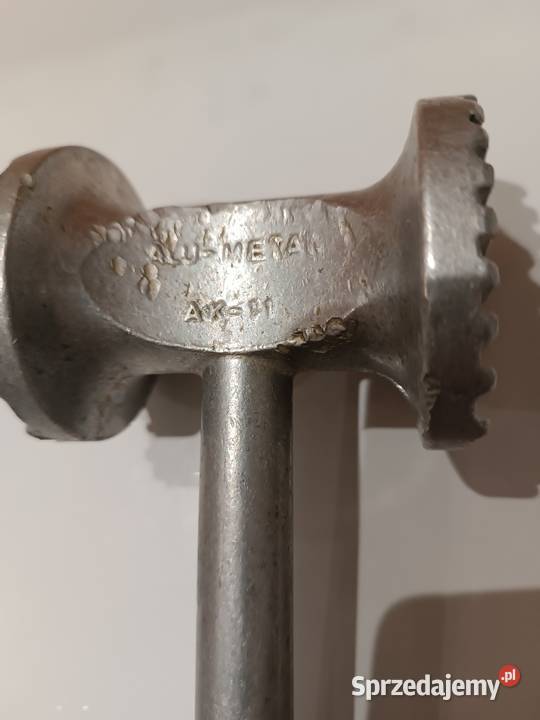 Kuchenny tłuczek dwustronny metalowy do mięsa