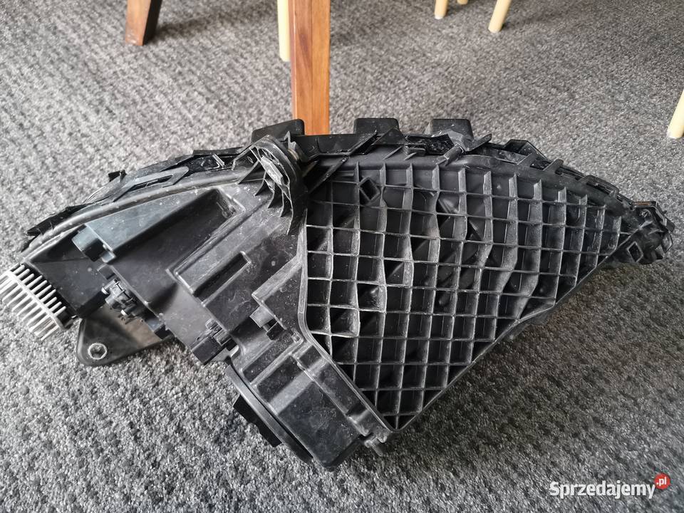 MERCEDES LAMPA PRAWA EQC W293 N293 293 Pielgrzymka